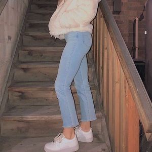 Women’s Levi Jeans